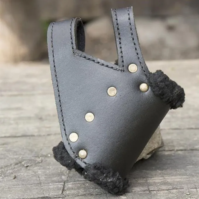 Epic Armoury Porte-épée LARP Avec Fourrure, Noir 4 Epic Armoury Porte-épée LARP Avec Fourrure, Noir – Image 2